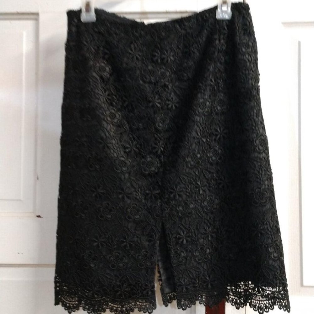 Black Lace Mini Apt. 9 Size 6